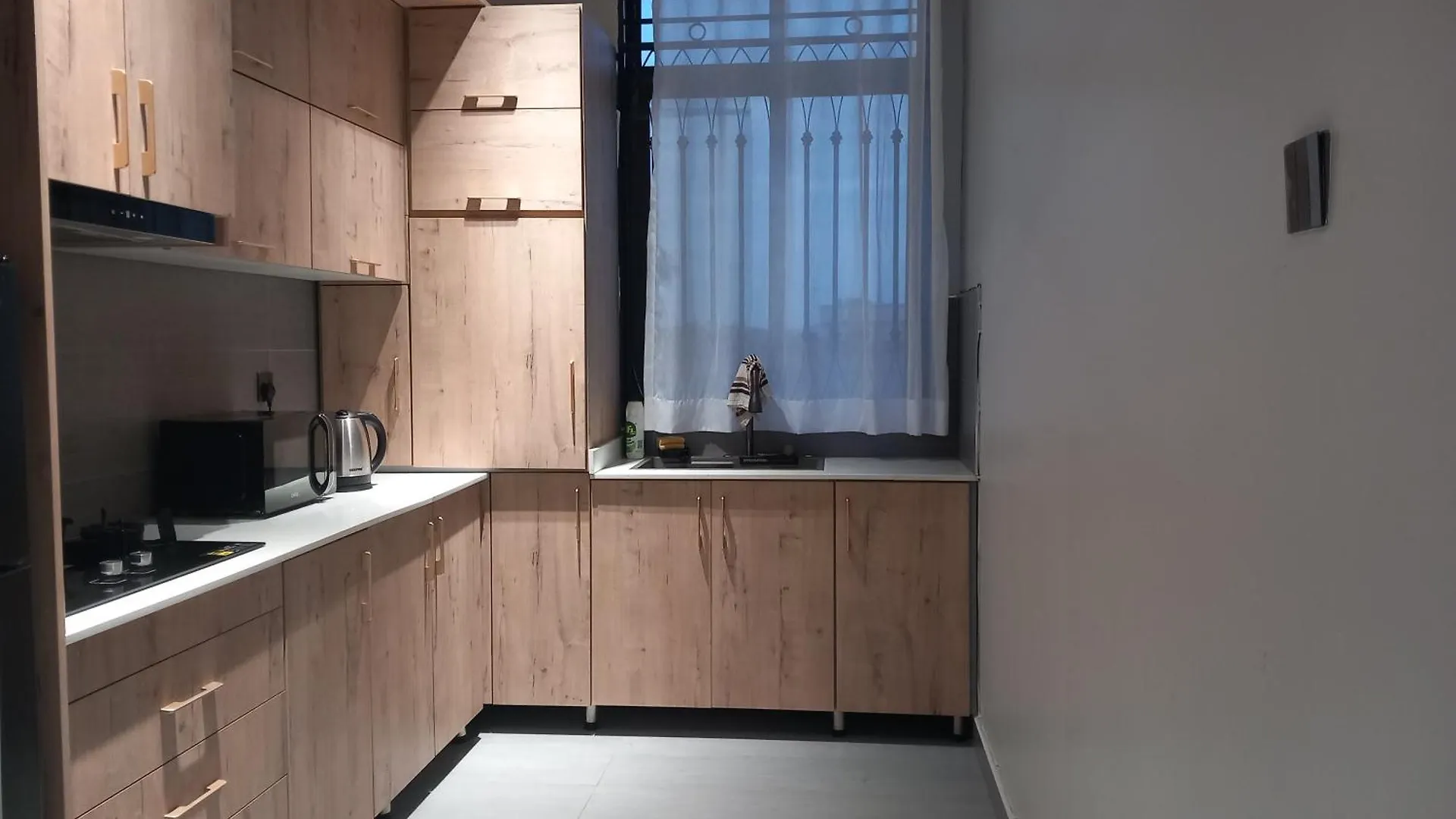 Luxe & Spacious 1Bedroom Apartment In Muyenga 坎帕拉